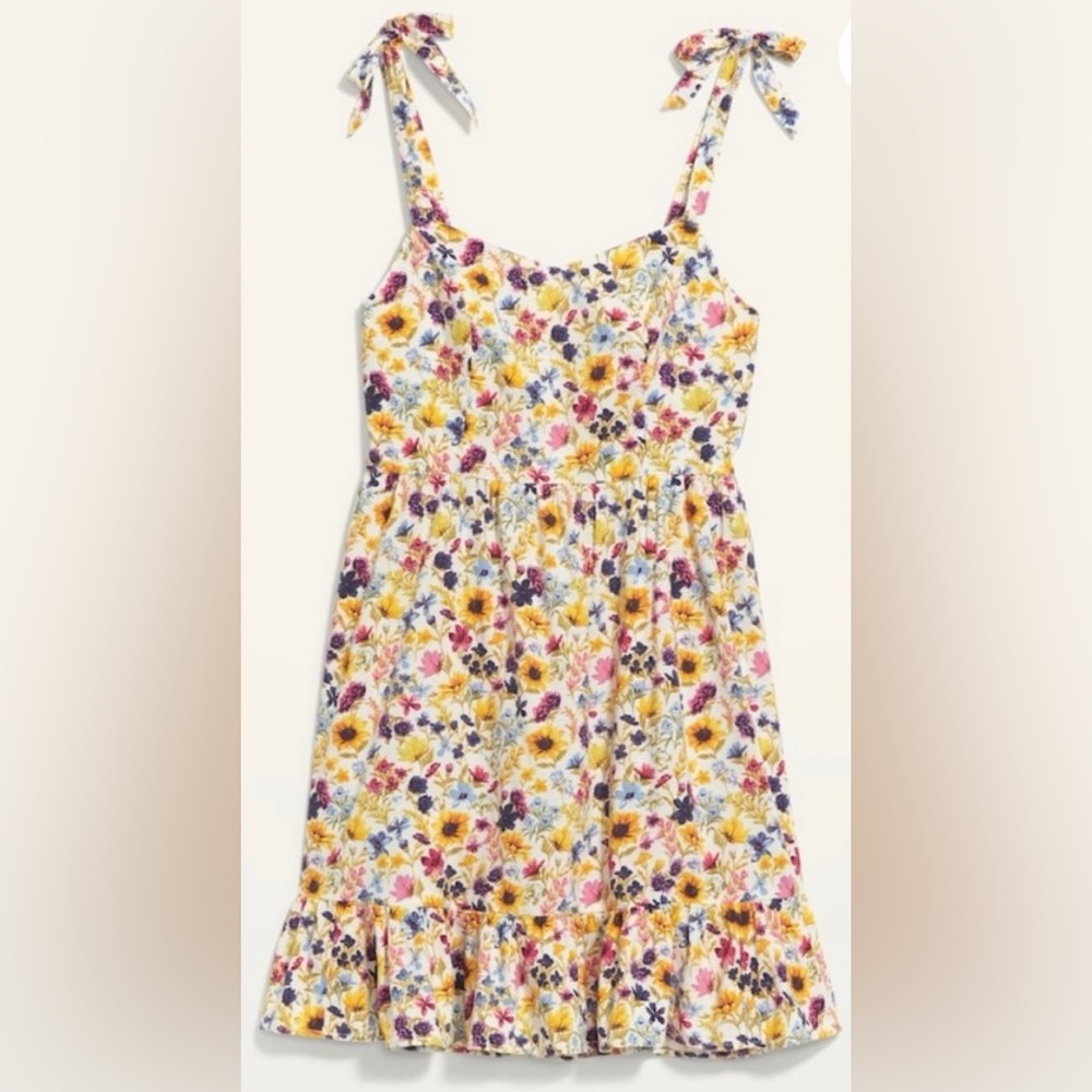 Old Navy - Mini Sunflower Floral Fit & Flare Sundress with Pockets - Picture 3 of 6